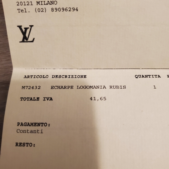 *SOLD* LOUIS VUITTON logmania scarf - Picture 11 of 13